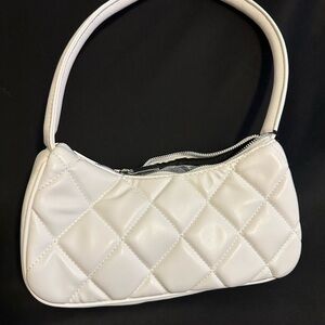 Elegant White Quilted Handbag